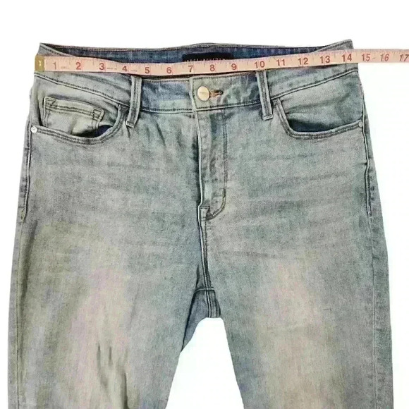 Sanctuary Denim Connector Frayed Hem Kick Crop Light Wash Missy Jeans - Picture 3 of 11